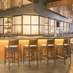 Sheraton Mesa Hotel At Wrigleyville West 