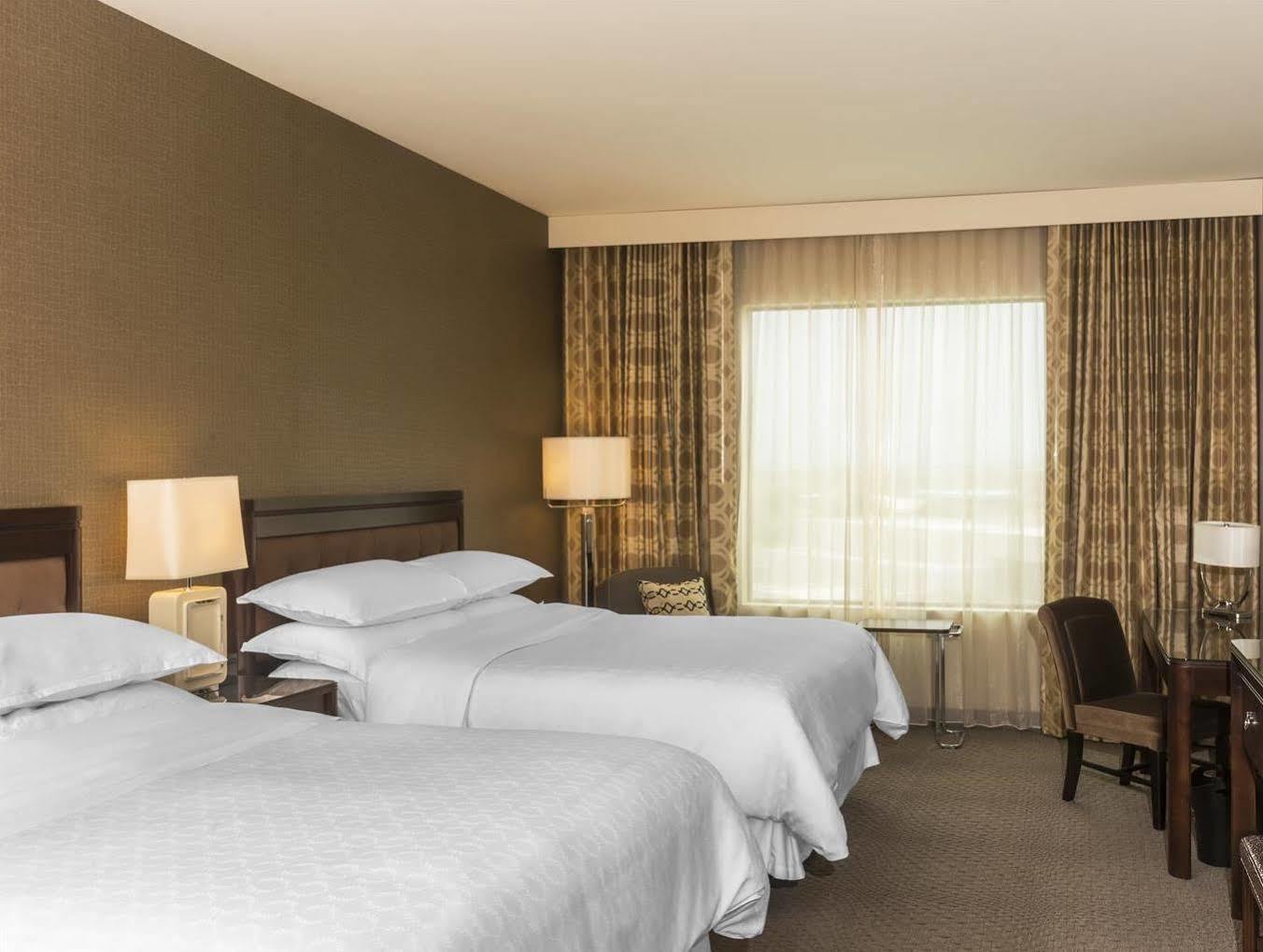 Sheraton At Wrigleyville West 4* Mesa